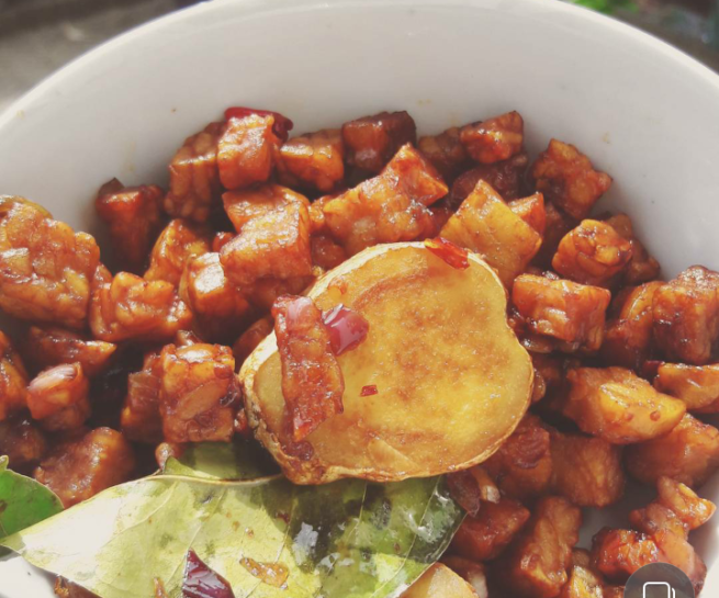 Sambal goreng tempeh